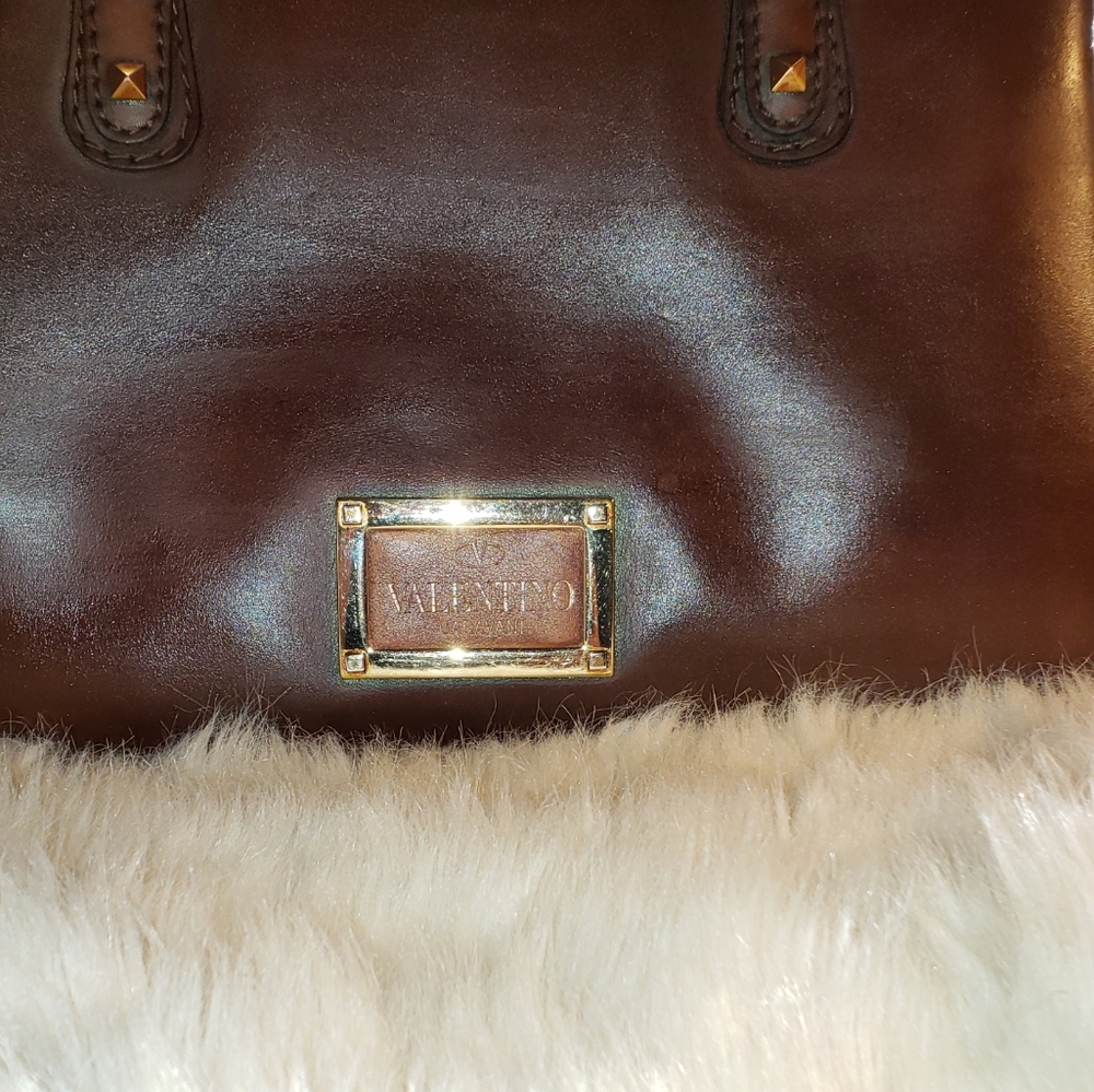 🔥SOLD🔥Valentino Garavani Brown Rockstud Satchel - Picture 5 of 8